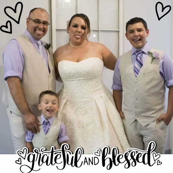 Meet your Posher, Kathleen - Picture 1 of 2